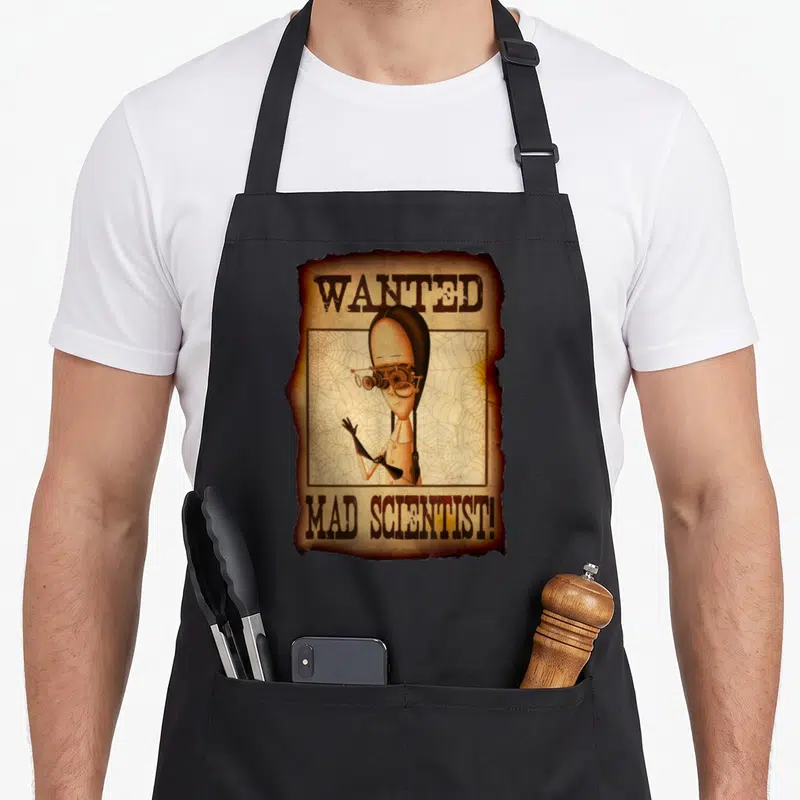 Tablier de cuisine noir avec une affiche WANTED représentant Wednesday en scientifique folle aux lunettes de steampunk sur fond de toile d'araignée.