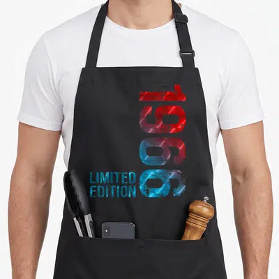 Tablier de cuisine noir avec l'inscription 1966 Limited Edition en rouge et bleu métallique