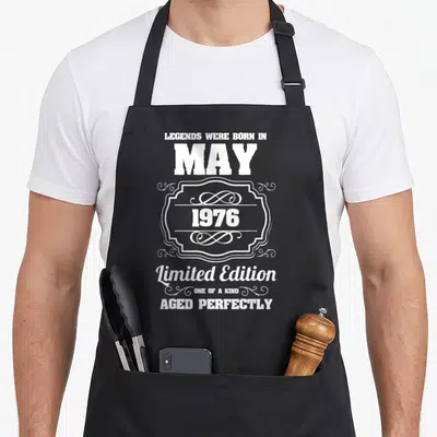 Tablier de cuisine noir avec inscription blanche Légendes étaient nées en mai 1976 Limited Edition Aged perfectly.