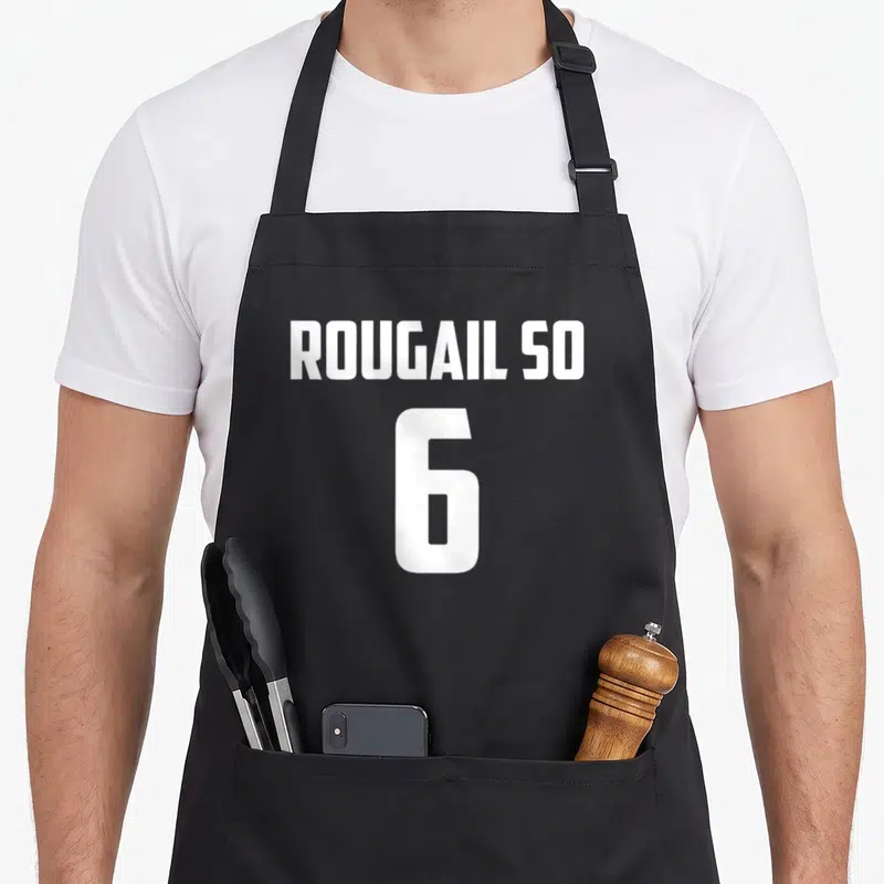 Tablier de cuisine noir avec inscription blanche Rougail so 6 style maillot de sport.