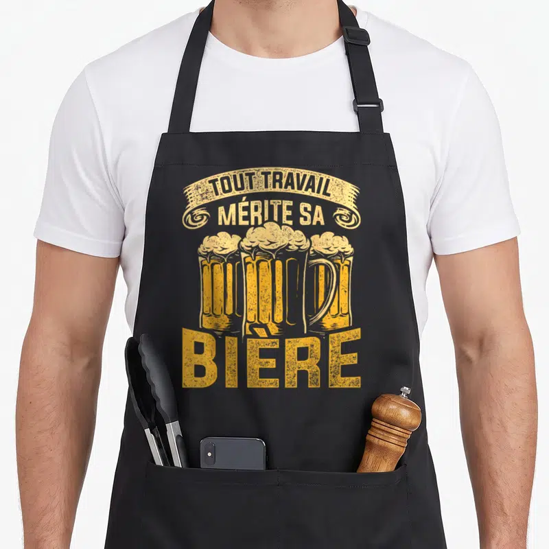 Tablier de cuisine noir avec inscription Tout travail mérite sa bière et trois verres de mousse dorée vintage