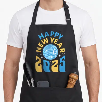 Tablier de cuisine noir avec une boule à facettes bleue et l'inscription Bonne Année 2025 en lettres jaunes et bleues.