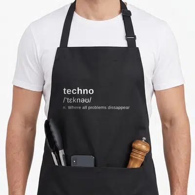 Tablier de cuisine noir avec l'inscription blanche techno et sa définition Where all problems dissappear imprimée au centre du torse.