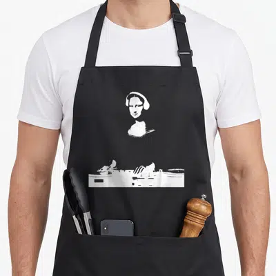 Tablier de cuisine noir avec Mona Lisa DJ en blanc sur un mixeur électronique