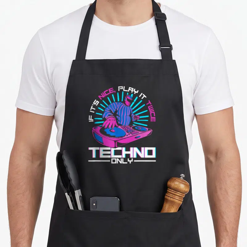 Tablier de cuisine noir avec illustration d'un DJ rose et bleu et le texte Techno Only.