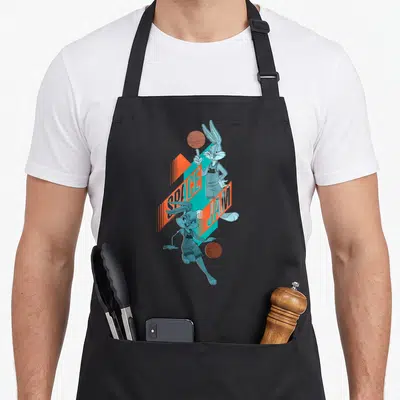 Tablier de cuisine noir avec illustration de Bugs Bunny et Lola Balling jouant au basketball dans un style graphique moderne.