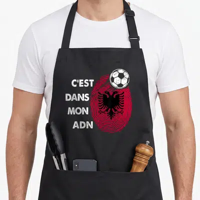 Tablier de cuisine noir avec empreinte rouge aigle noir et ballon de foot blanc