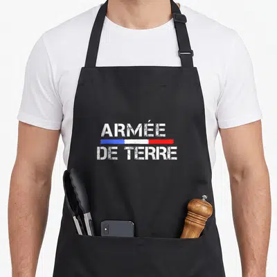 Tablier de cuisine noir avec inscription Armée de Terre et bandeau aux couleurs du drapeau français.