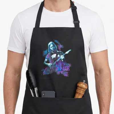 Tablier de cuisine noir avec portrait artistique de David Gilmour jouant de la guitare en bleu et violet.