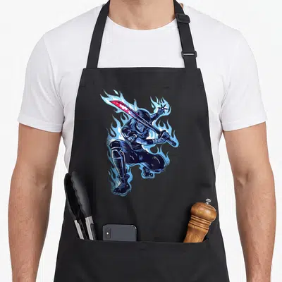 Tablier de cuisine noir avec illustration d'un guerrier ninja brandissant une épée et un shuriken dans des flammes bleues.