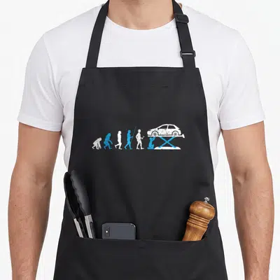 Tablier de cuisine noir avec illustration évolution humaine terminant par un mécanicien sous véhicule sur crosse bleue