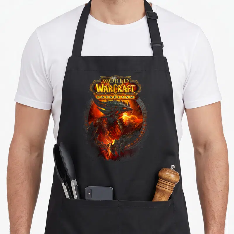 Tablier de cuisine noir avec l'illustration du dragon Deathwing et le titre World of Warcraft Cataclysm.