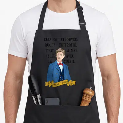 Tablier de cuisine noir avec portrait d'Arthur Rimbaud et citation sur l'éternité en typographie noire.