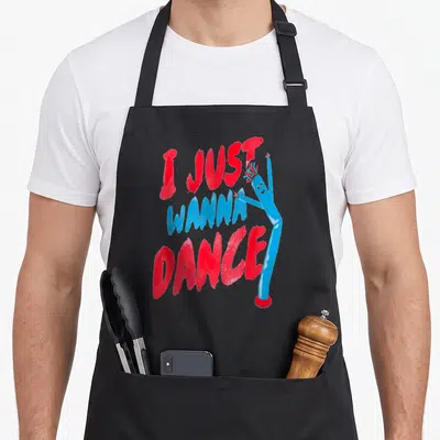 Tablier de cuisine noir avec texte rouge et personnage bleu sinueux en train de danser.