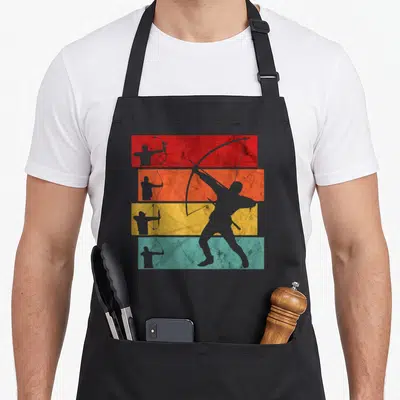 Tablier de cuisine noir avec silhouettes d'archers sur bandes rouges oranges jaunes et bleues texturées.