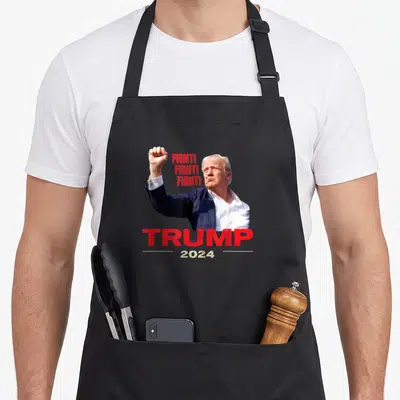 Tablier de cuisine noir avec illustration d'un homme au poing levé et texte rouge Trump 2024 Fight Fight Fight Combat 13 juillet