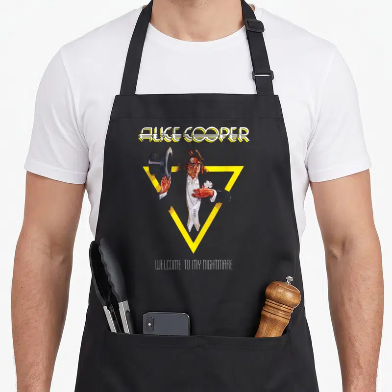 Tablier de cuisine noir avec illustration d'Alice Cooper, chapeau melon et triangle jaune vif.