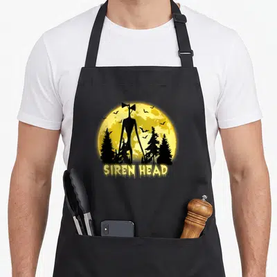 Tablier de cuisine noir avec Siren Head silhouette noire devant lune jaune et arbres sombres style horreur creepypasta