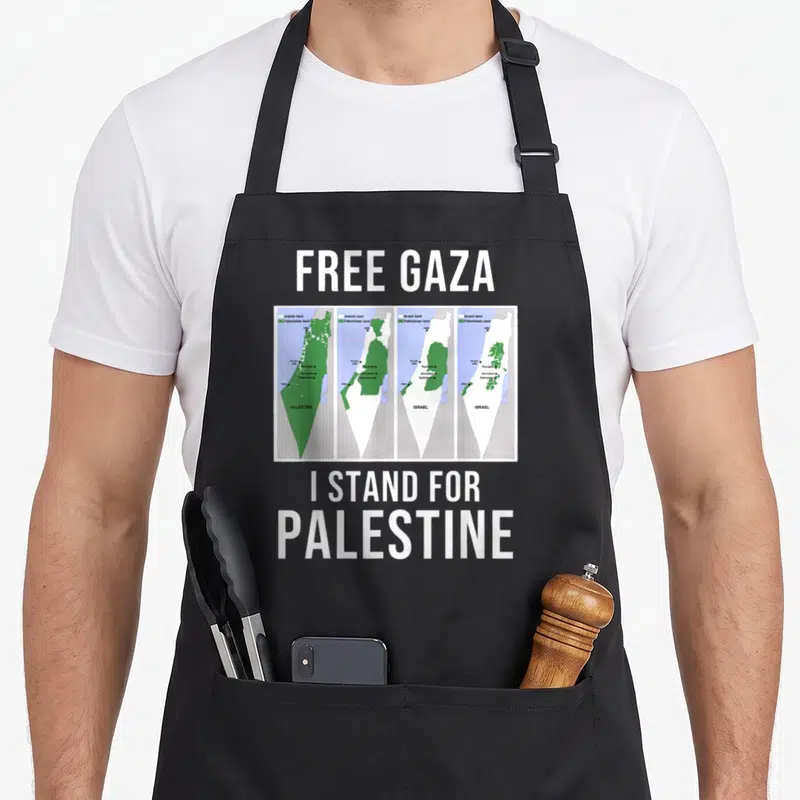 Tablier de cuisine noir avec Free Gaza, I Stand For Palestine et quatre cartes territoriales vertes et blanches.