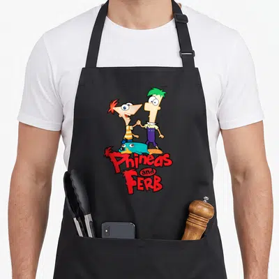 Tablier de cuisine noir avec Phineas et Ferb se serrant la main au-dessus du logo rouge.