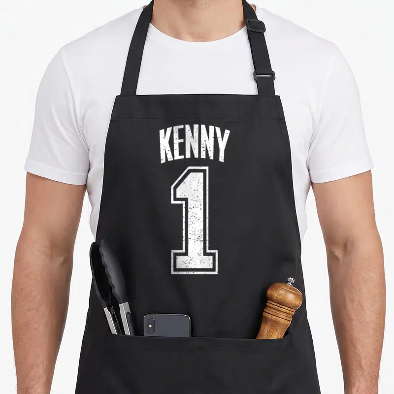 Tablier de cuisine noir avec inscription blanche Kenny 1 style maillot de sport dégradé.