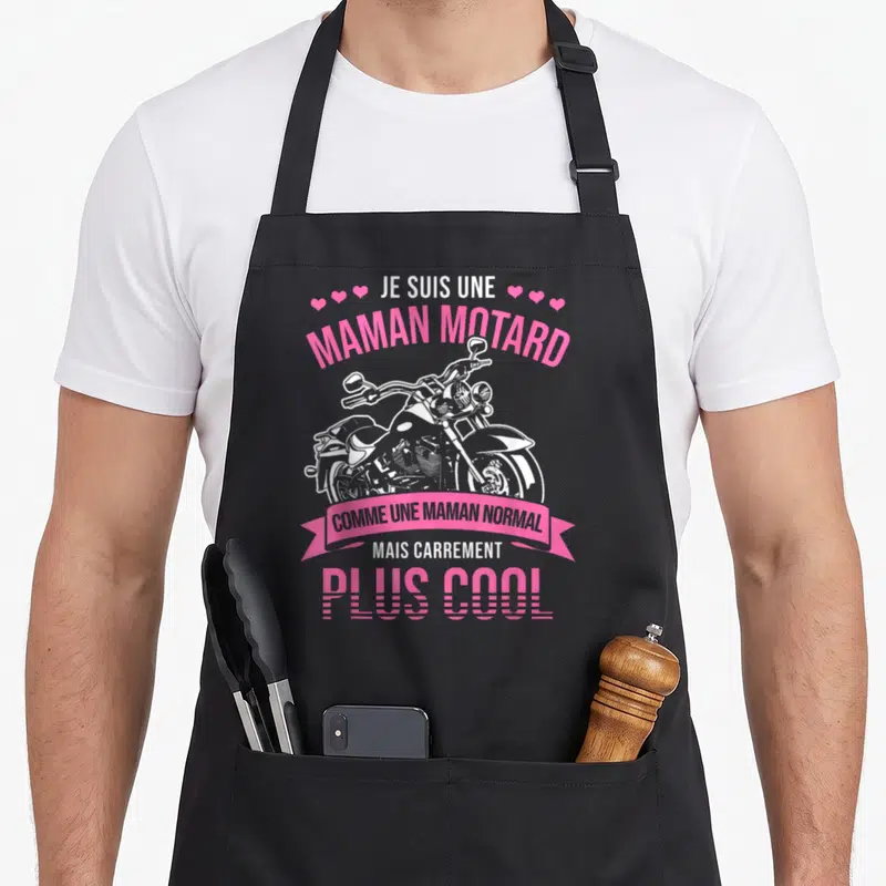 Tablier de cuisine noir avec inscription Je suis une maman motard comme une maman normal mais carrement plus cool et dessin de moto.