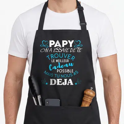 Tablier de cuisine noir avec inscription blanche et bleue On a essayé de te trouver le meilleur cadeau possible mais tu nous as déjà.