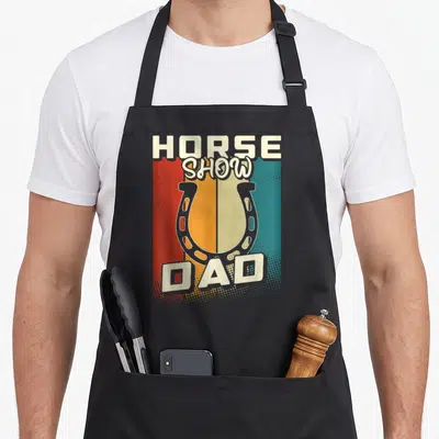 Tablier de cuisine noir avec motif rétro Horse Show Dad et grand sabot de cheval coloré.