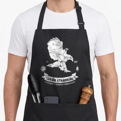 Tablier de cuisine noir avec aigle et insigne Légion étrangère 2e REP en blanc.