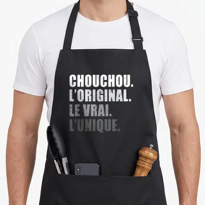 Tablier de cuisine noir avec inscription blanche et grise Chouchou l'original le vrai l'unique.