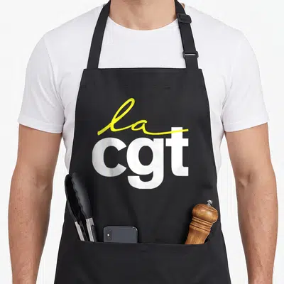 Tablier de cuisine noir avec le logo blanc et jaune La CGT imprimé au centre du torse.