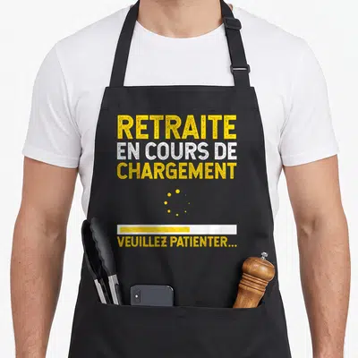 Tablier de cuisine noir avec texte retraitée en cours de chargement et barre de progression jaune sur fond gris uni.