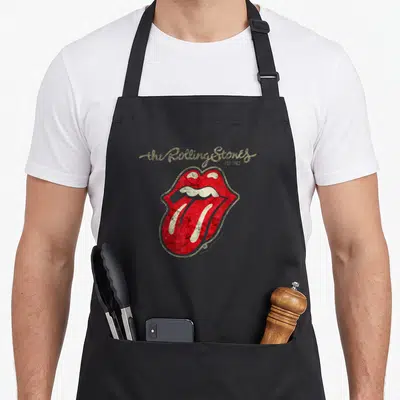 Tablier de cuisine noir avec logo lèvres rouges et doré et texte script