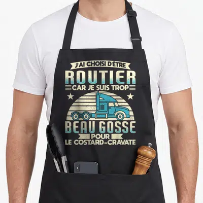 Tablier de cuisine noir avec illustration de camion bleu et texte J'ai choisi d'être routier beau gosse pour le costard-cravate en typographie vintage.