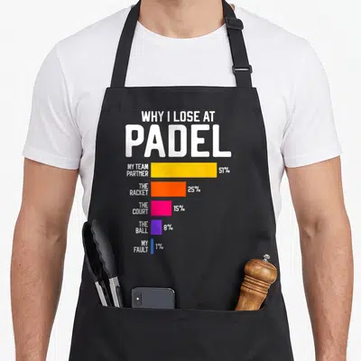 Tablier de cuisine noir avec graphique Why I lose at Padel et barres colorées illustrant les excuses.