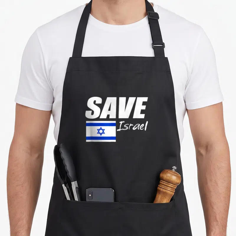 Tablier de cuisine noir avec le texte Save Israel et le drapeau d'Israël imprimé en blanc et bleu.