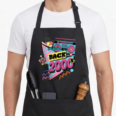 Tablier de cuisine noir avec illustration colorée Boombox sneaker et texte Back to the 2000s style années 90