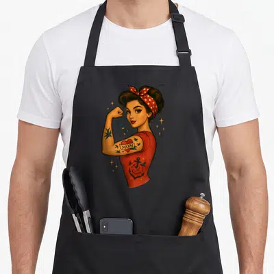 Tablier de cuisine noir avec illustration Pin Up Mom Girl Power tatouage cœur et ancre.