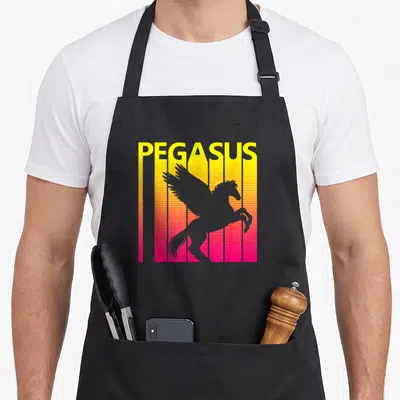 Tablier de cuisine noir avec silhouette grise de Pégase sur fond dégradé jaune et rose vif.