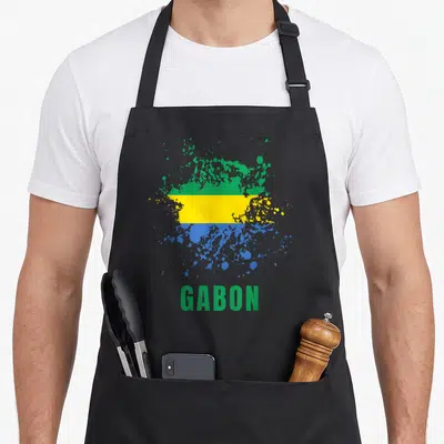 Tablier de cuisine noir avec drapeau Gabonais vert jaune bleu effet aquarelles et texte GABON en bas.