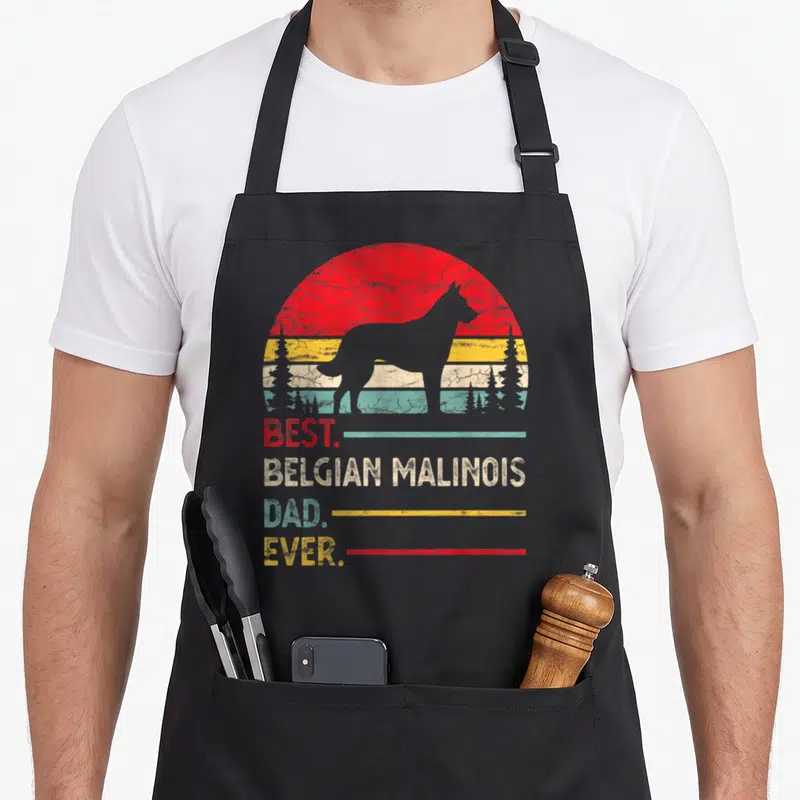 Tablier de cuisine noir avec silhouette Belgian Malinois et texte BEST BELGIAN MALINOIS DAD EVER en style rétro.
