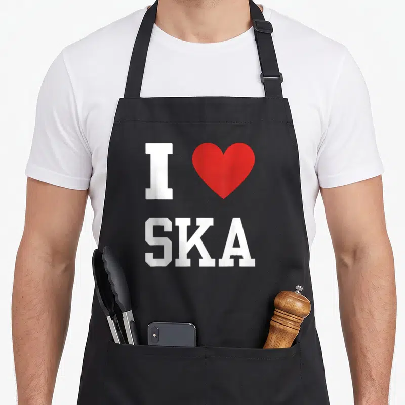 Tablier de cuisine noir avec inscription I Love Ska et cœur rouge stylisé vintage