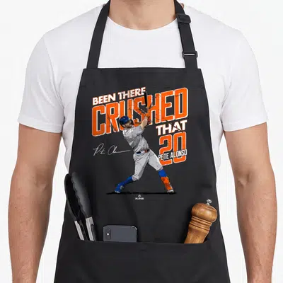 Tablier de cuisine noir avec illustration de Pete Alonso au battoir et texte orange Been There Crushed That 20.