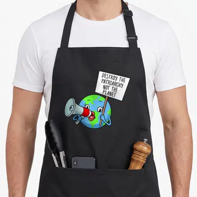 Tablier de cuisine noir avec une Terre cartoon tenant un mégaphone et une pancarte Engagé